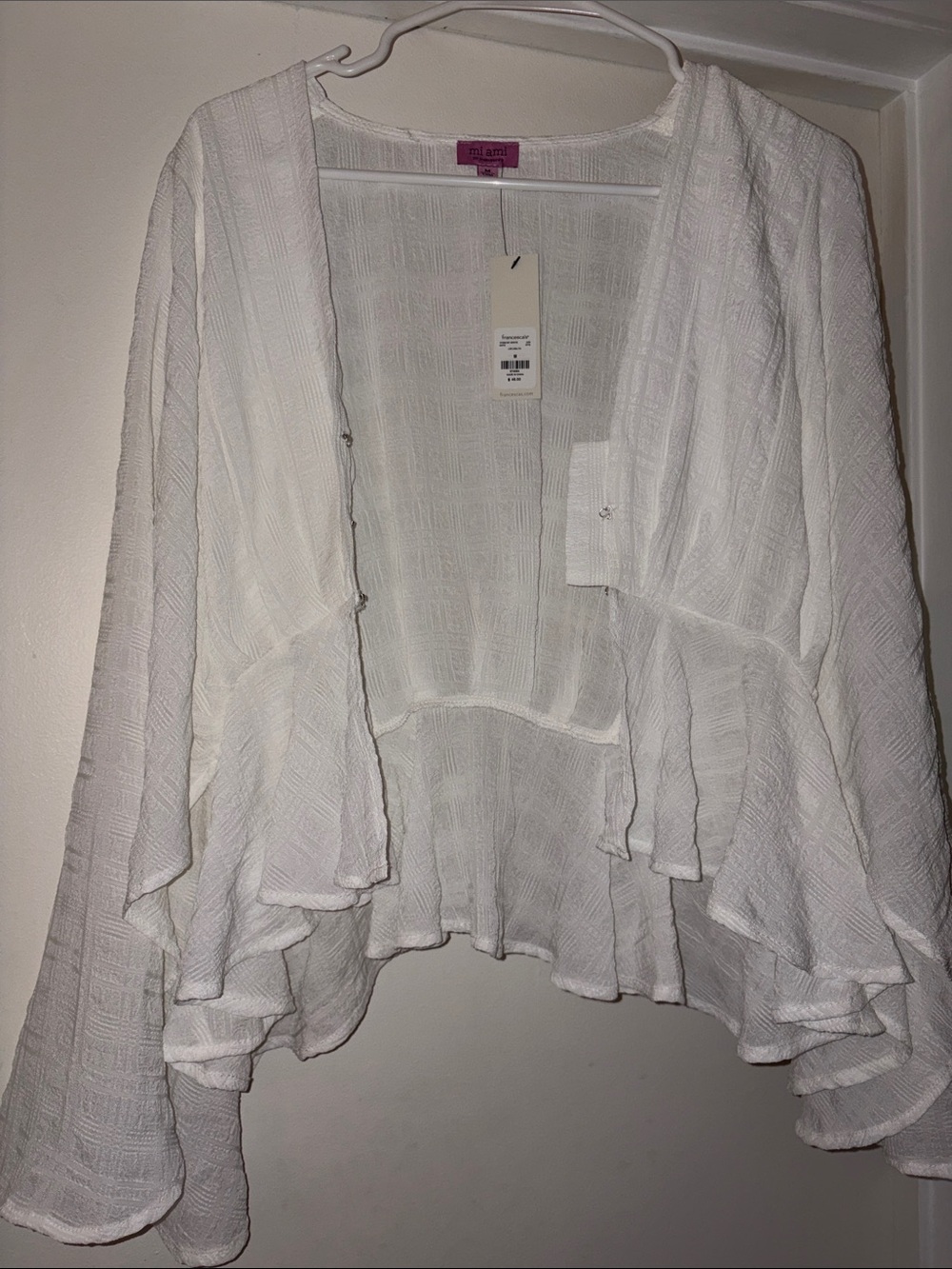 Mi Ami Boho Peplum feminine light airy white V-Neck Blouse - Picture 5 of 6